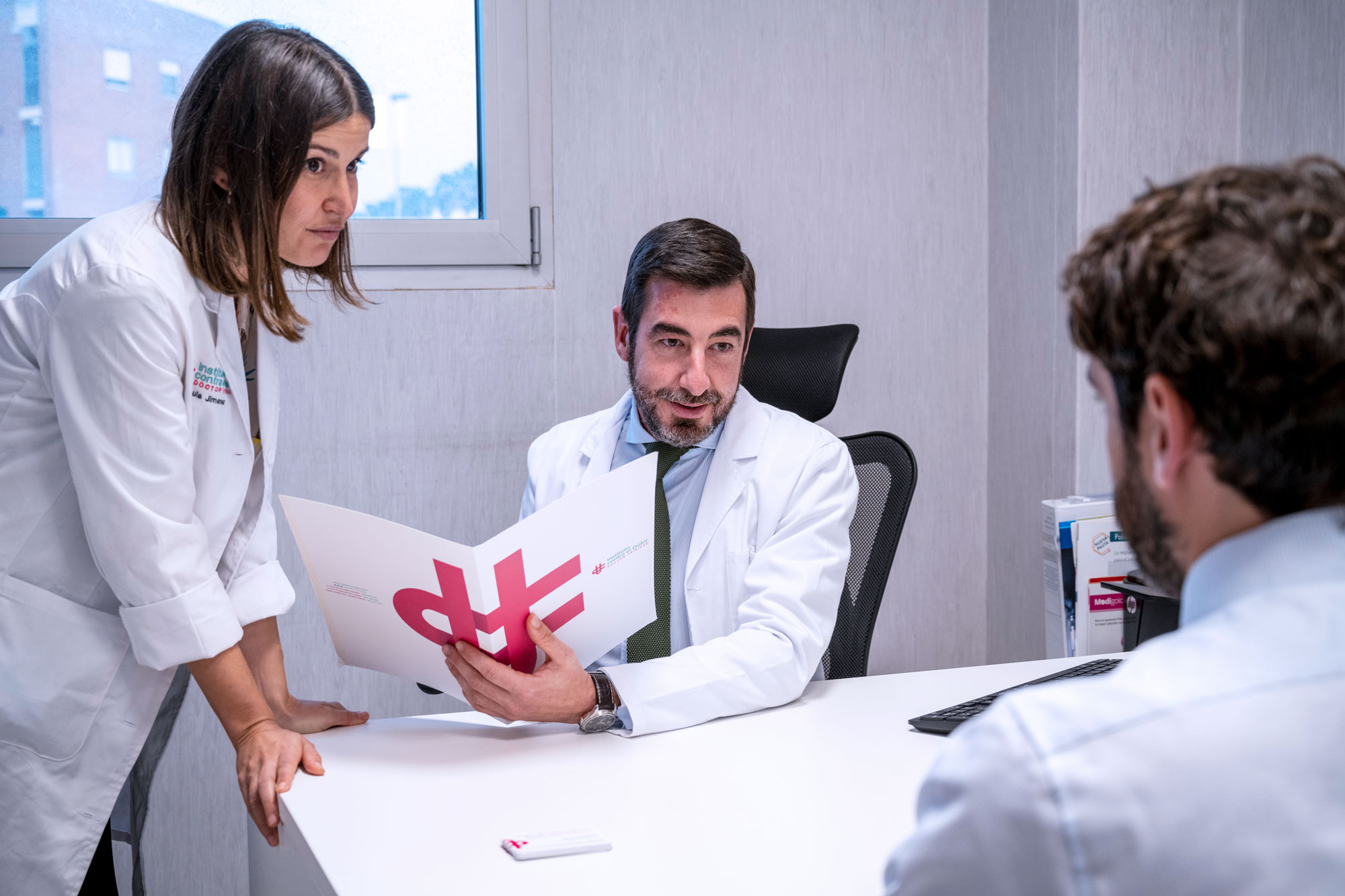 Consulta del Institto contra el Dolor Dr Trinidad