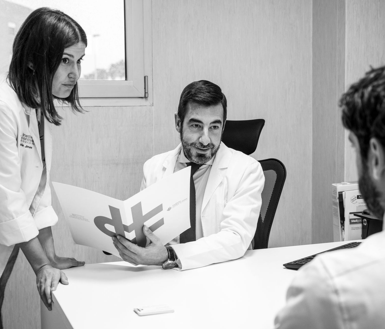 Antes del procedimiento Instituto contra el dolor Dr. Trinidad.